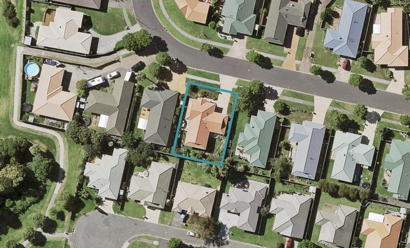 22 Millington Place, Huntington Park, Auckland - Carousel 1