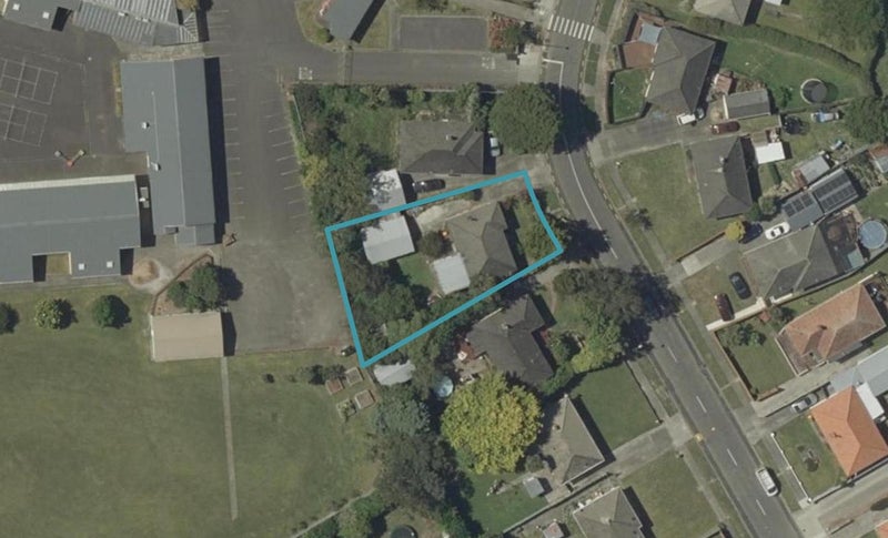 14 Rochester Street, Awapuni, Palmerston North - Carousel 1