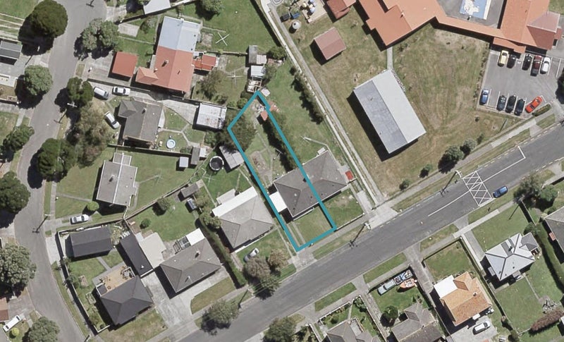 31 Churton Crescent, Taita, Lower Hutt - Carousel 1