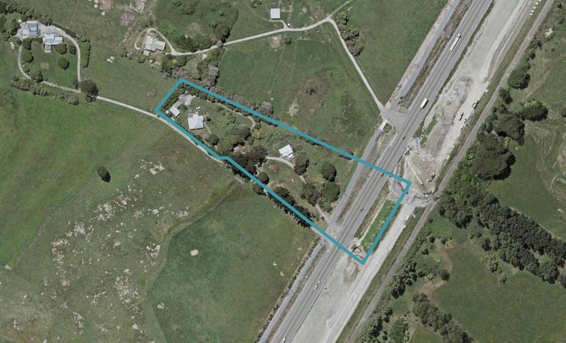 497 State Highway 1, Peka Peka, Otaki - Carousel 1