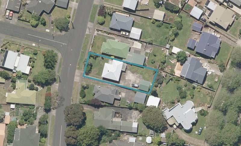 43 Selwyn Crescent, College Estate, Whanganui - Carousel 1