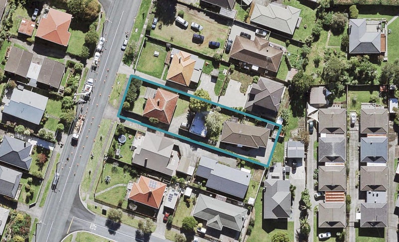 2/116 Astley Avenue, New Lynn, Auckland - Carousel 1