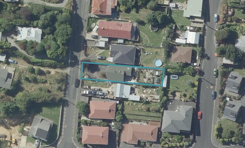 32 Sydney Street, Caversham, Dunedin - Carousel 1