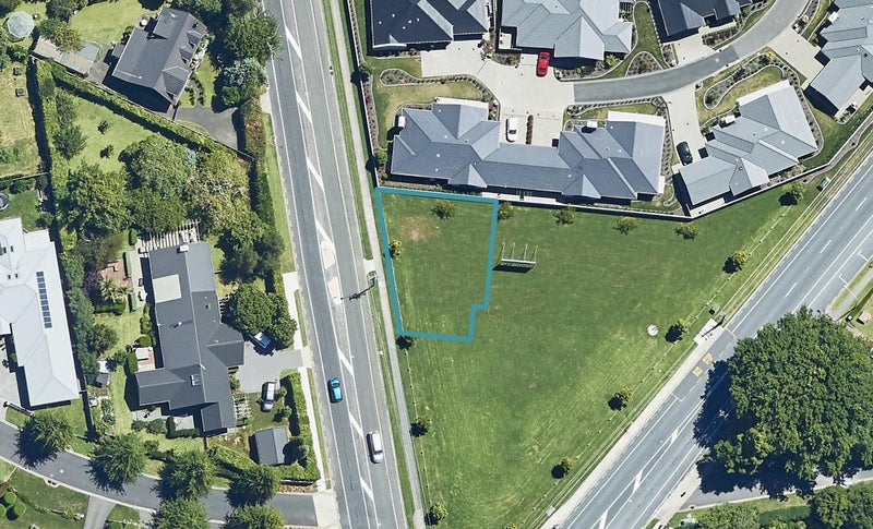8 Theodore Lane, Bethlehem, Tauranga - Carousel 1