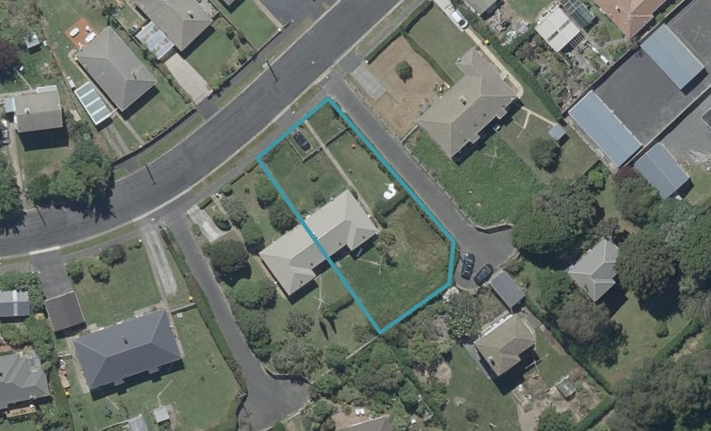 46 Allenby Avenue, Liberton, Dunedin - Carousel 1