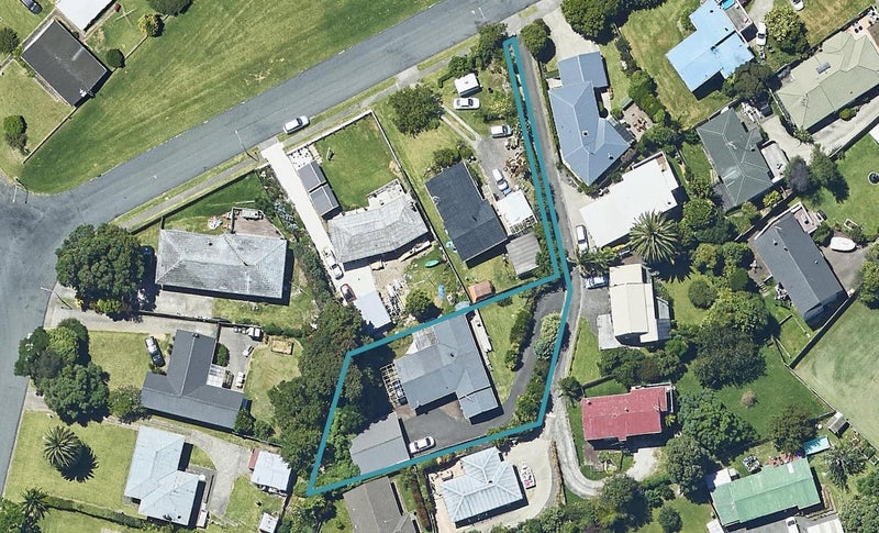 10 Wikitoria Street, Maungatapu, Tauranga - Carousel 1