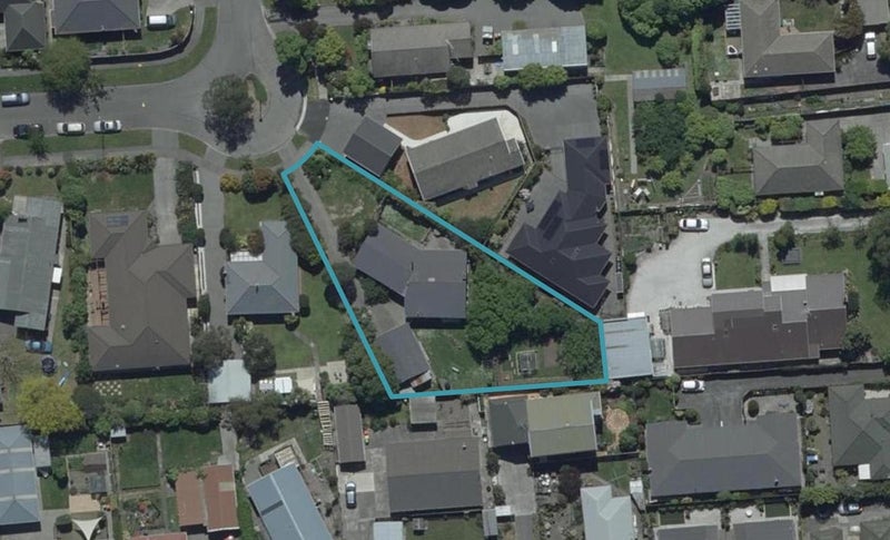 11 Elwyn Place, Avonhead, Christchurch - Carousel 1