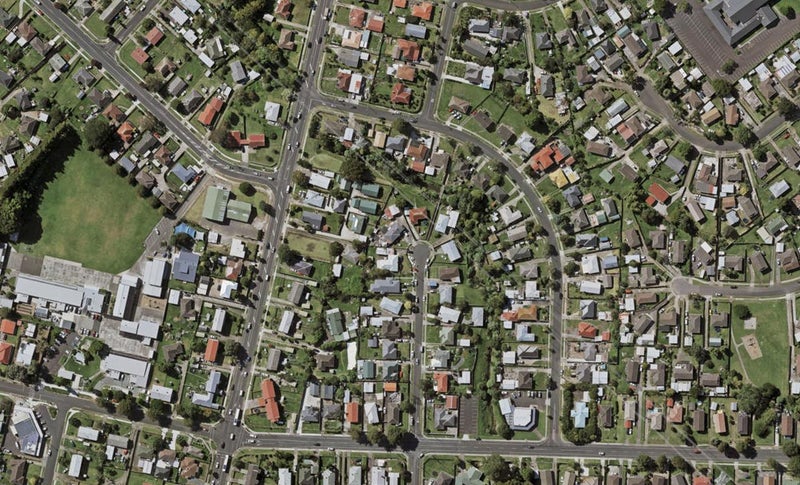 16 Emerson Road, Clover Park, Auckland - Carousel 1