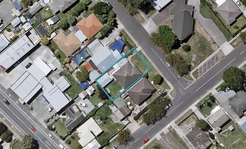 915 Queen Street East, Parkvale, Hastings - Carousel 1
