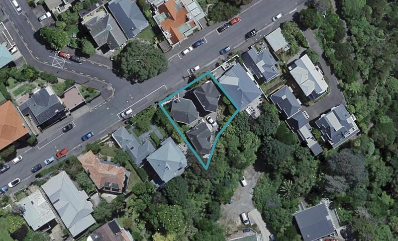 1/67 Bolton Street, Kelburn, Wellington - Carousel 1