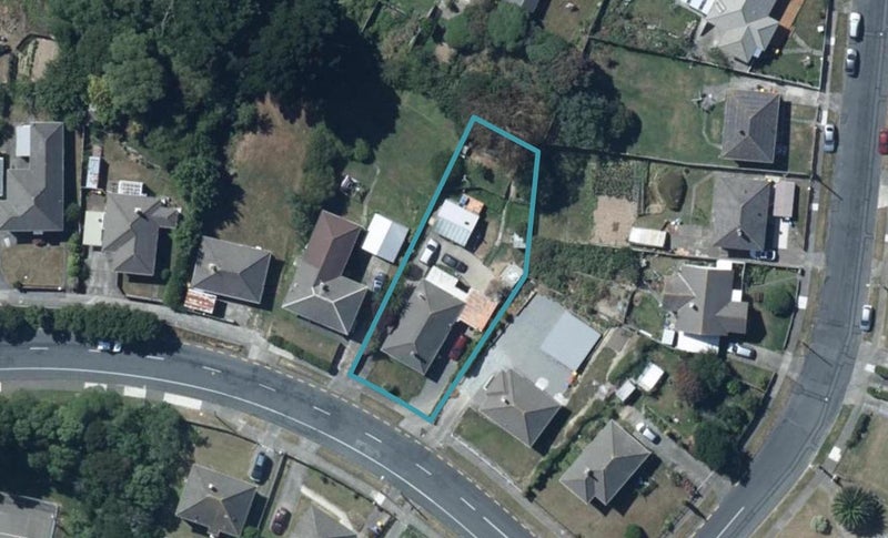 31 Mckillop Street, Ranui, Porirua - Carousel 1