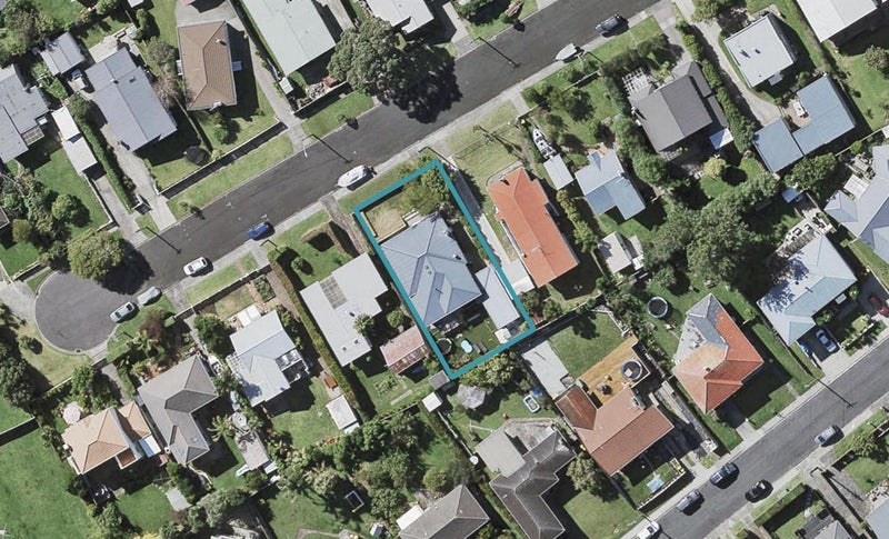 14 David Street, Bayswater, Auckland - Carousel 1