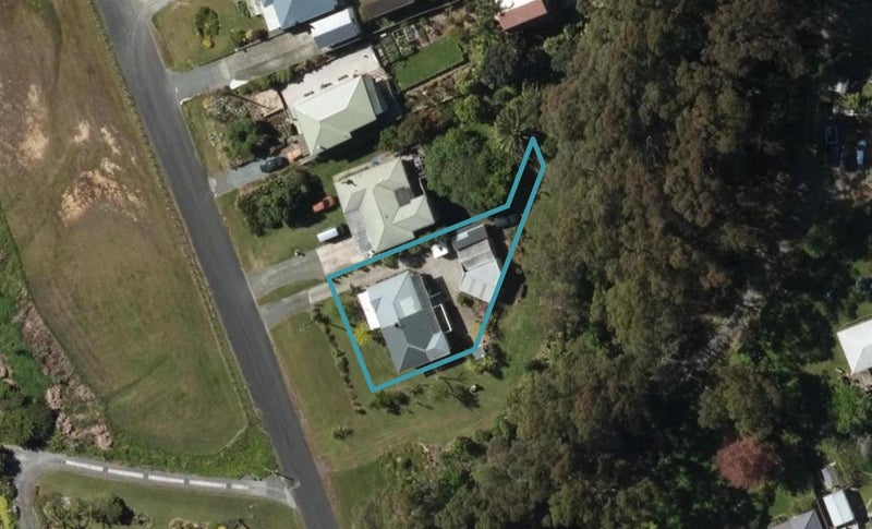 37 Pah Road, Onerahi, Whangarei - Carousel 1