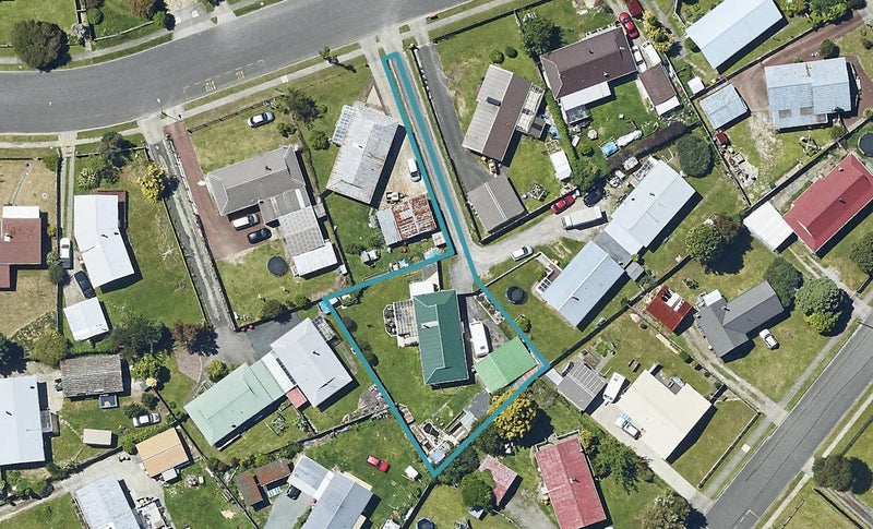 10 Sequoia Crescent, Owhata, Rotorua - Carousel 1