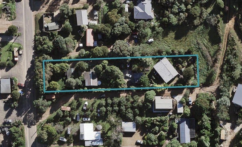 37 Erua Road, Ostend, Waiheke Island - Carousel 1
