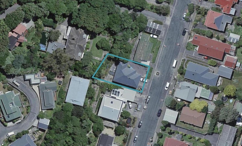 24 Severn Street, Island Bay, Wellington - Carousel 1
