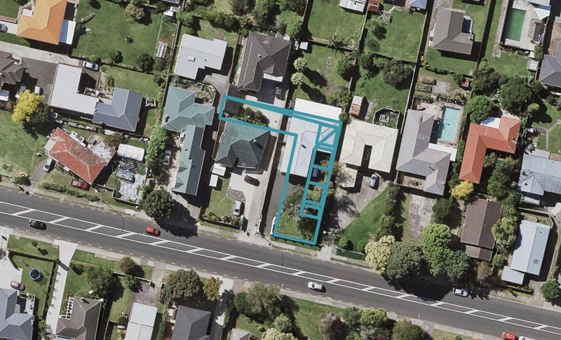 7/6 Reeves Road, Pakuranga, Auckland - Carousel 1