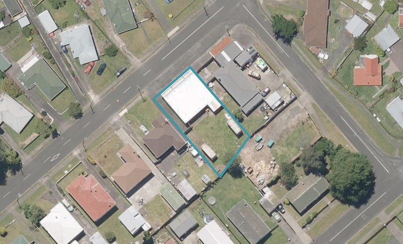 58 Talbot Street, Whanganui East, Whanganui - Carousel 1