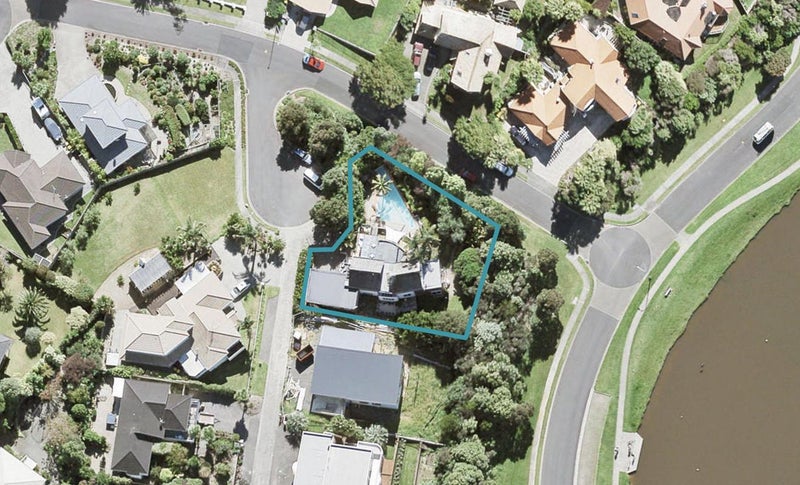 1 Pegasus Terrace, Gulf Harbour, Whangaparaoa - Carousel 1