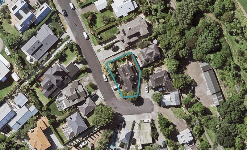 33 Jubilee Avenue, Devonport, Auckland - Carousel 1