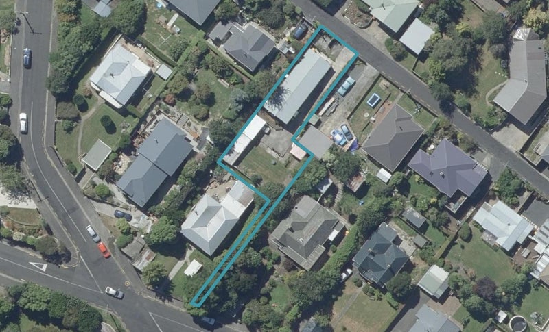 13 Ayr Street, Kaikorai, Dunedin - Carousel 1