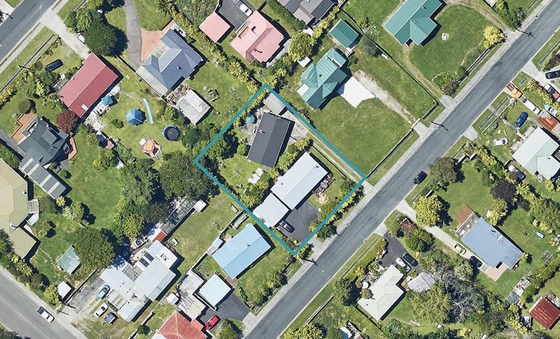 2A Wyndham Road, Hannahs Bay, Rotorua - Carousel 1