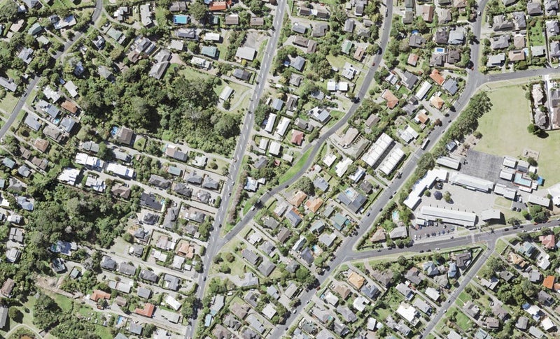 31 Philson Terrace, Browns Bay, Auckland - Carousel 1