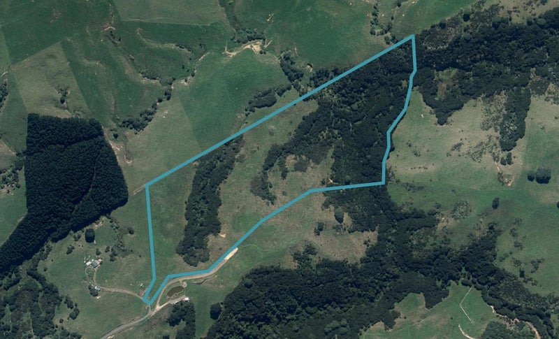 240B Esk Road, Pūkorokoro / Miranda, Kaiaua - Carousel 1