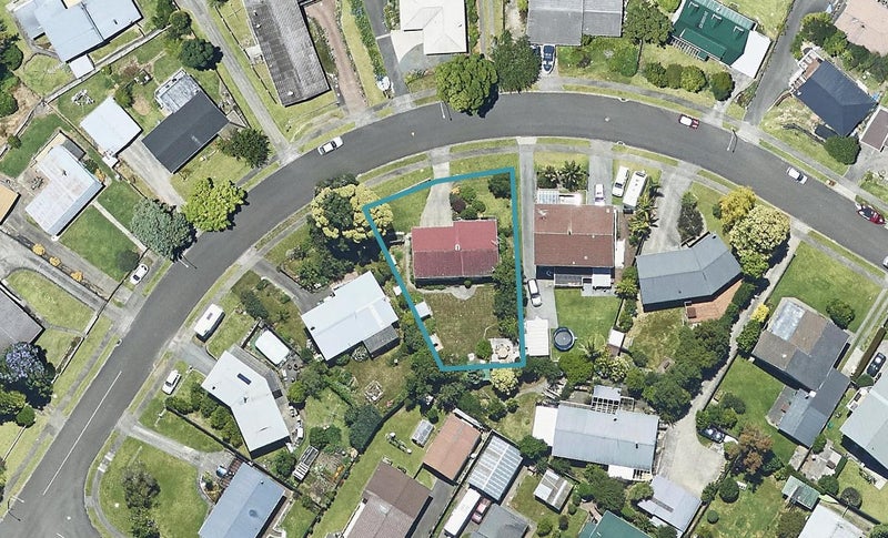 11 Cumberland Crescent, Welcome Bay, Tauranga - Carousel 1