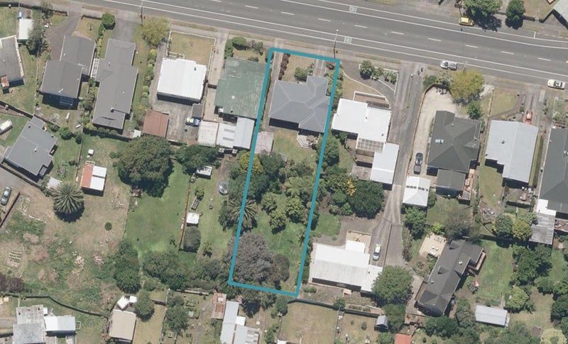 17 Fitzherbert Avenue, Springvale, Whanganui - Carousel 1