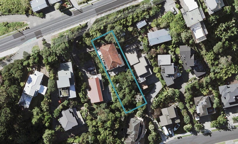 184 Browns Bay Road, Murrays Bay, Auckland - Carousel 1