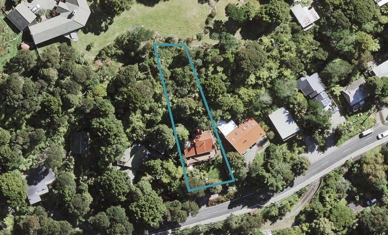 31 Laingholm Drive, Laingholm, Auckland - Carousel 1