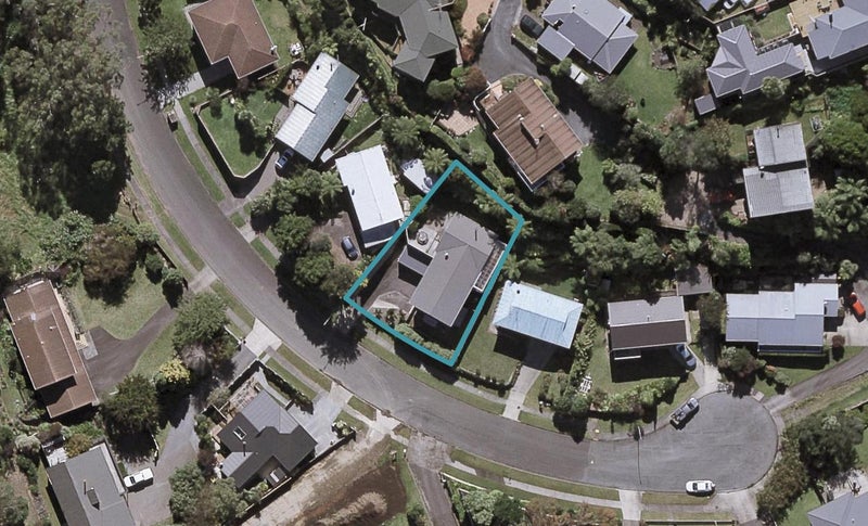 23 Rossiter Crescent, Lynmouth, New Plymouth - Carousel 1