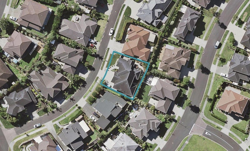 7 Artisan Place, Flat Bush, Auckland - Carousel 1