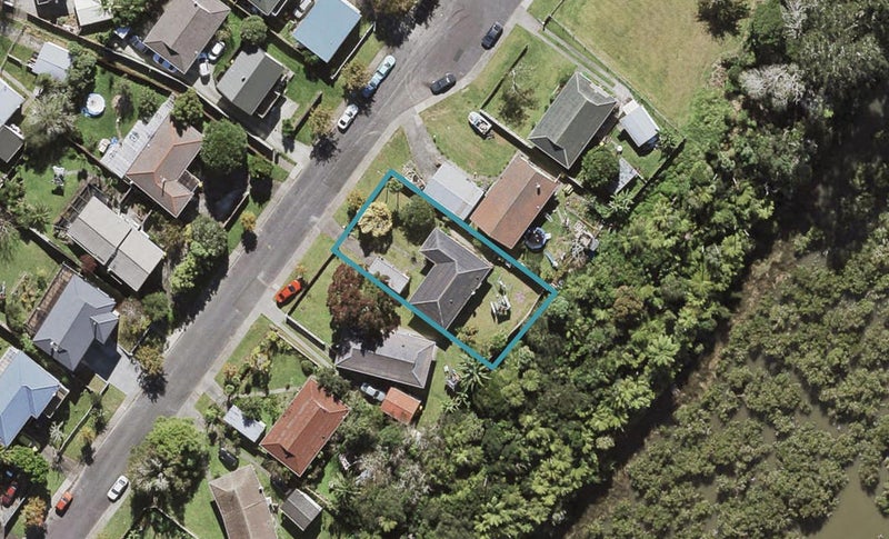 56 Sunline Avenue, Massey, Auckland - Carousel 1