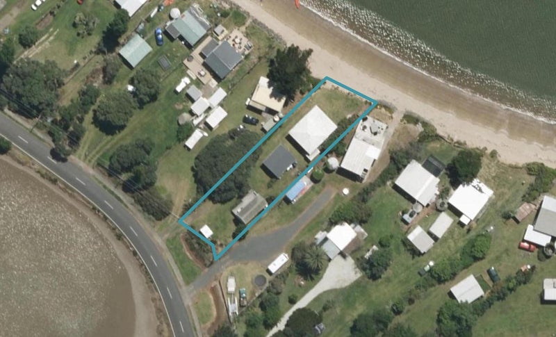 844 Pataua South Road, Pataua South, Parua Bay - Carousel 1