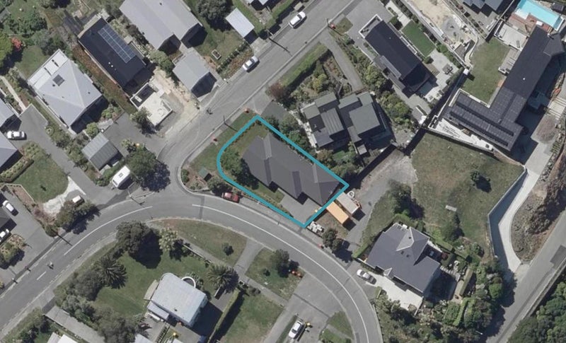 22 Cave Terrace, Redcliffs, Christchurch - Carousel 1
