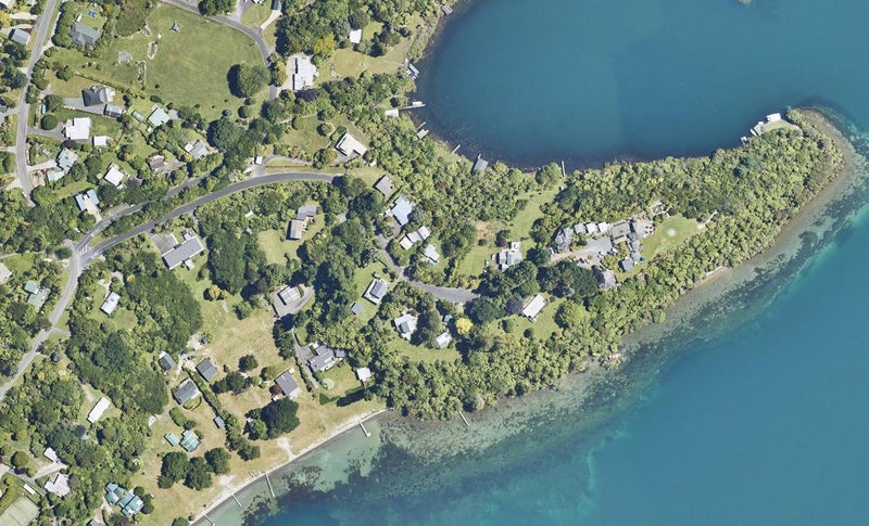 10 Ronald Road, Lake Tarawera, Rotorua - Carousel 1