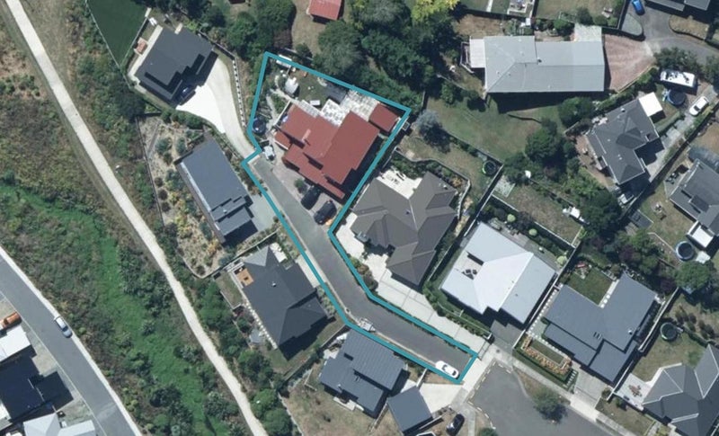 30 Flotilla Place, Whitby, Porirua - Carousel 1