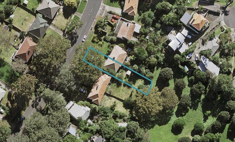 87 McCullough Avenue, Mount Roskill, Auckland - Carousel 1