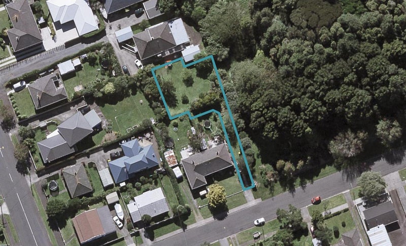 9 Kaimata Street, Brooklands, New Plymouth - Carousel 1