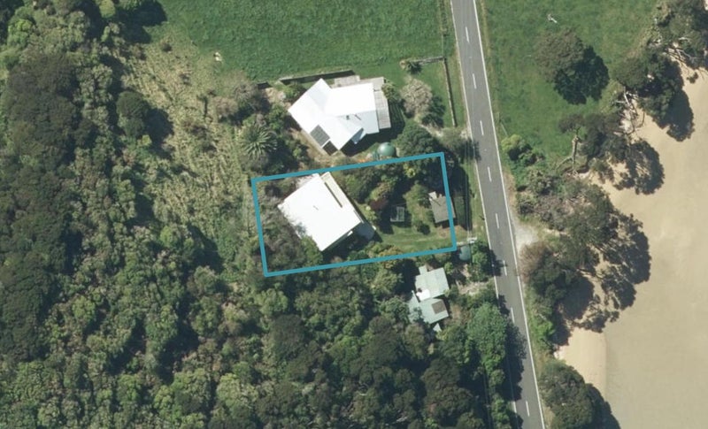 1624 Abel Tasman Drive, Takaka - Carousel 1