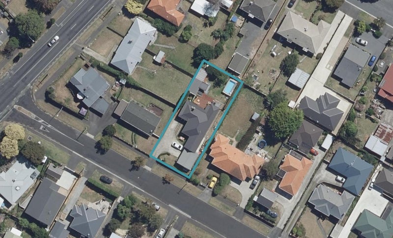 38 Hinau Street, Maeroa, Hamilton - Carousel 1