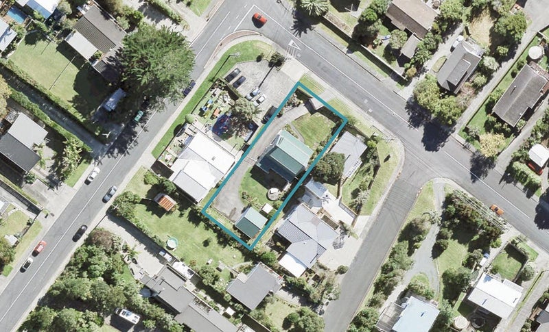 3 Waiora Road, Stanmore Bay, Whangaparaoa - Carousel 1
