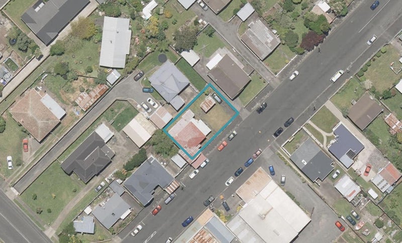 56 Tawa Street, Gonville, Whanganui - Carousel 1
