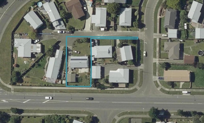 5 Dahlstrom Grove, Kelvin Grove, Palmerston North - Carousel 1