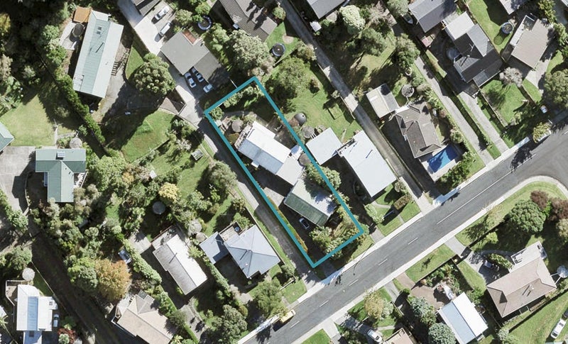 21A Brian Crescent, Stanmore Bay, Whangaparaoa - Carousel 1