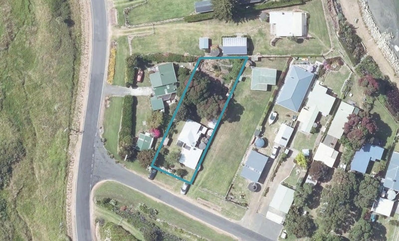 3 Oraka Road, MAHIA, Mahia - Carousel 1