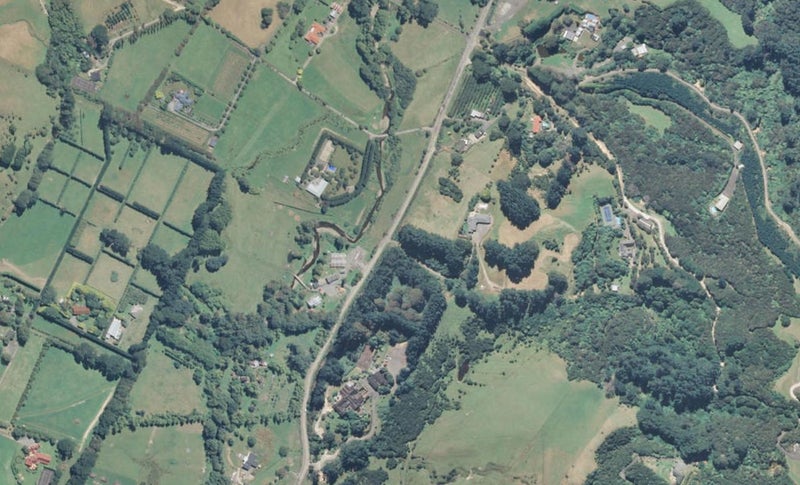 218 Paekakariki Hill Road, Paekakariki Hill, Porirua - Carousel 1
