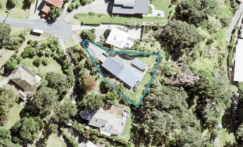 35 Jackson Crescent, Mahurangi East, Warkworth - Carousel 1